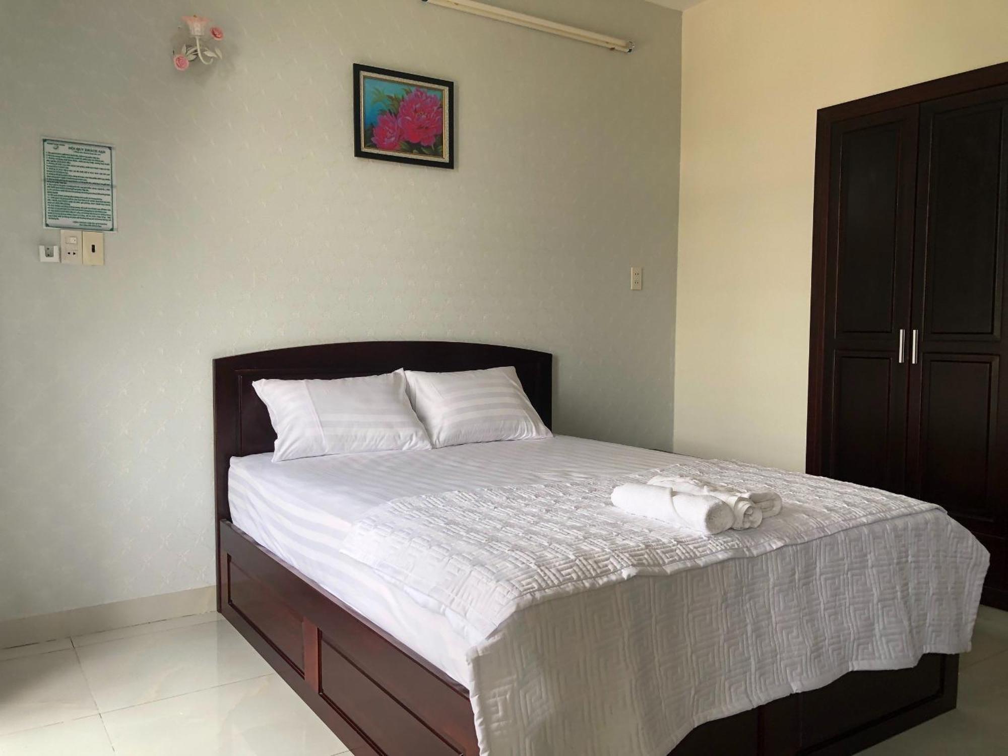 Green Ville Hotel Dong Nai Dau Giay Esterno foto