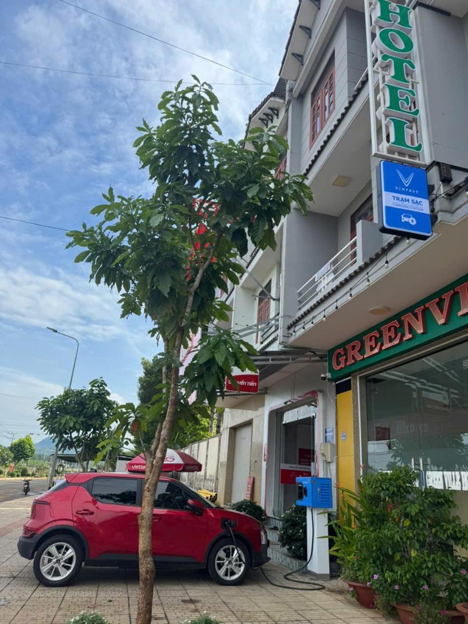 Green Ville Hotel Dong Nai Dau Giay Esterno foto